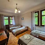 Alexandra 3*