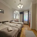 Frühstückspension Alexandra 3*