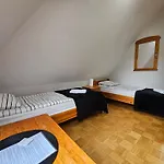 Bed & Breakfast Alexandra 3*