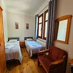 Alexandra Bed & Breakfast