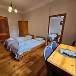 Alexandra Bed & Breakfast