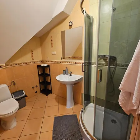 Bed & Breakfast Alexandra 3*