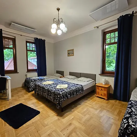 Alexandra 3*