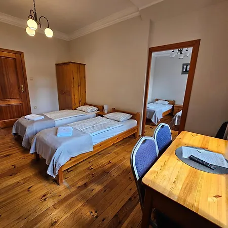 Alexandra Bed & Breakfast