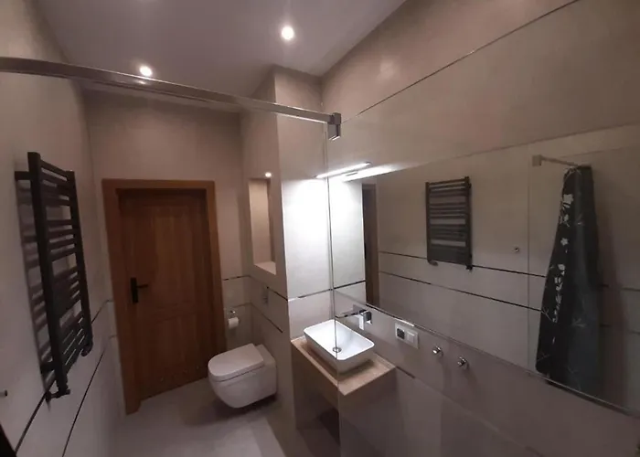 Bed & Breakfast Alexandra 3*