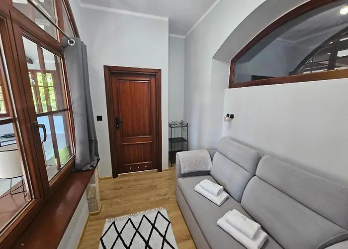 Alexandra Bed & Breakfast